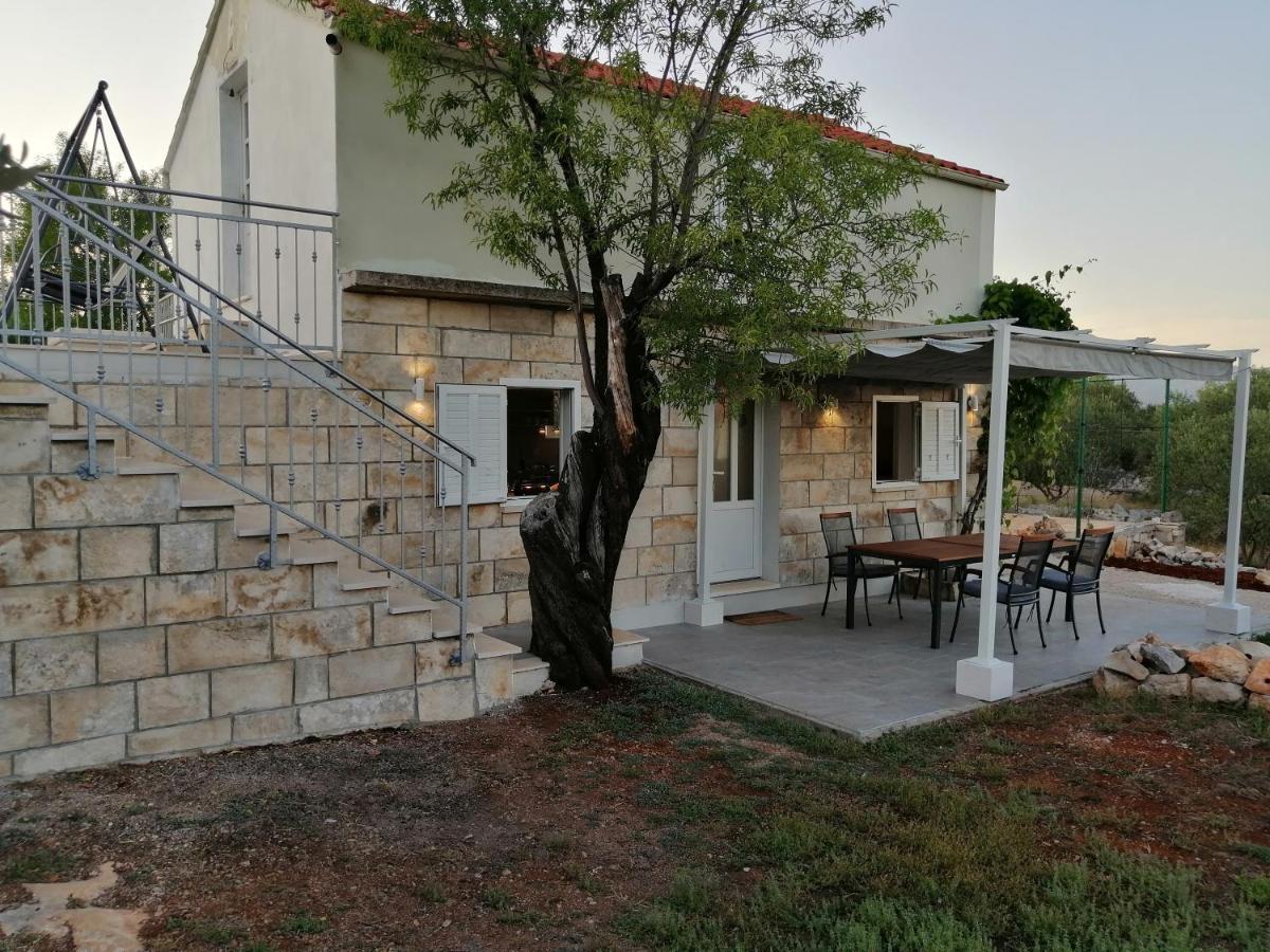 Olive Grove House Lumbarda Βίλα Εξωτερικό φωτογραφία